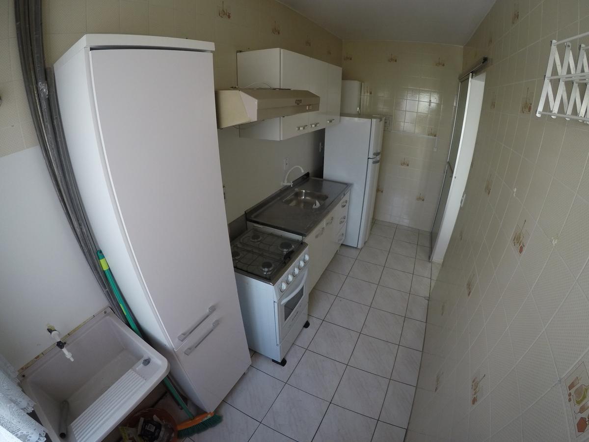 Apartamento Res. Tivoli - Centro - *
